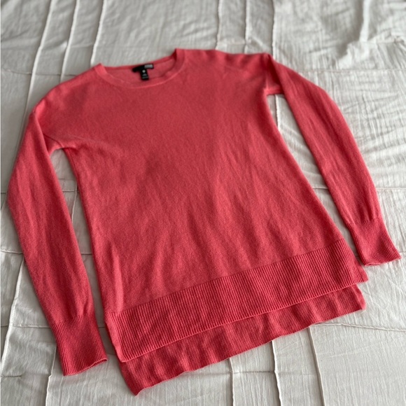 AQUA 100% Cashmere Sweater – XS (Bloomingdale’s Exclusive) - Picture 2 of 4